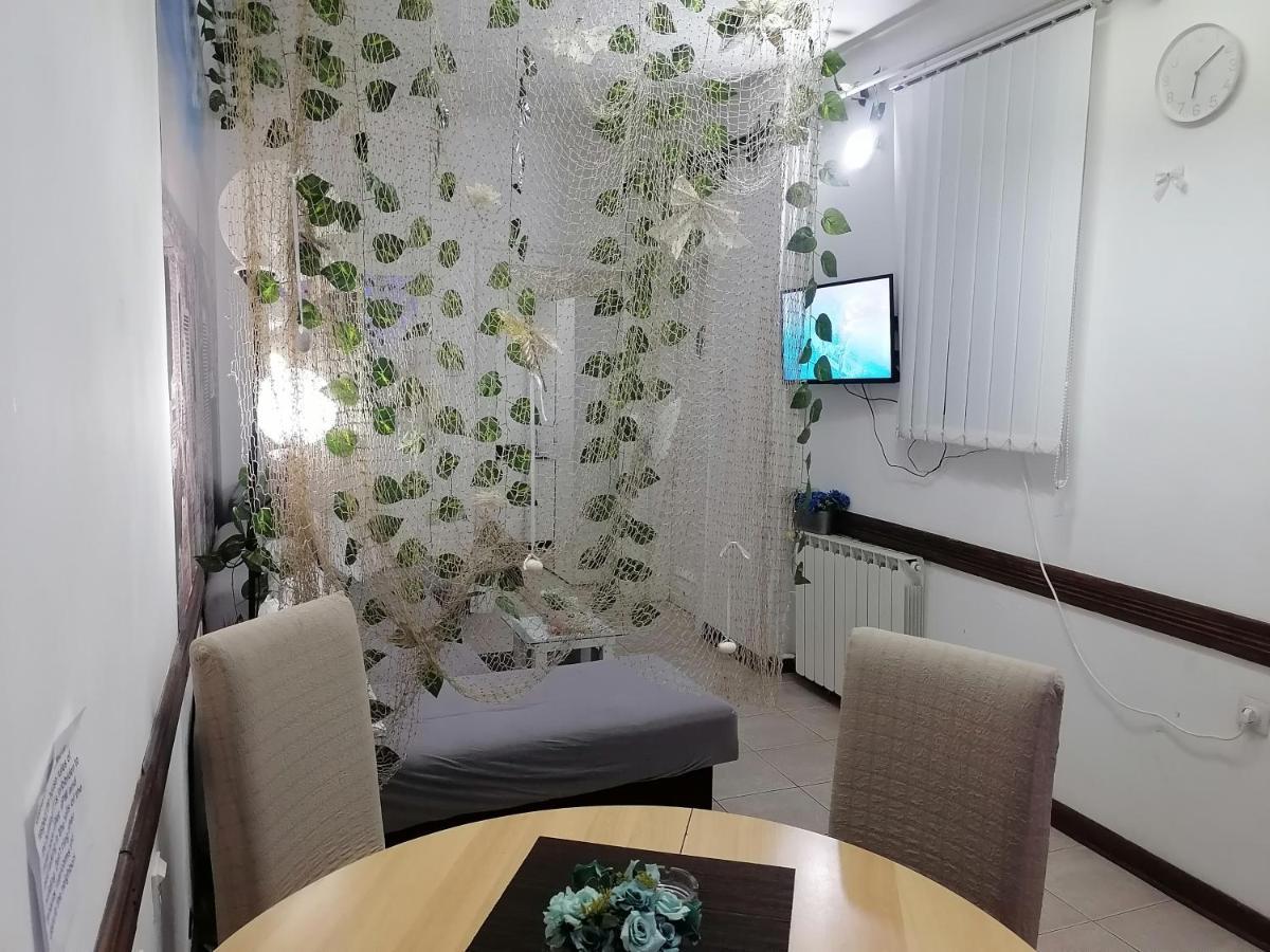 Low Cost Apartment Belgrad Exterior foto